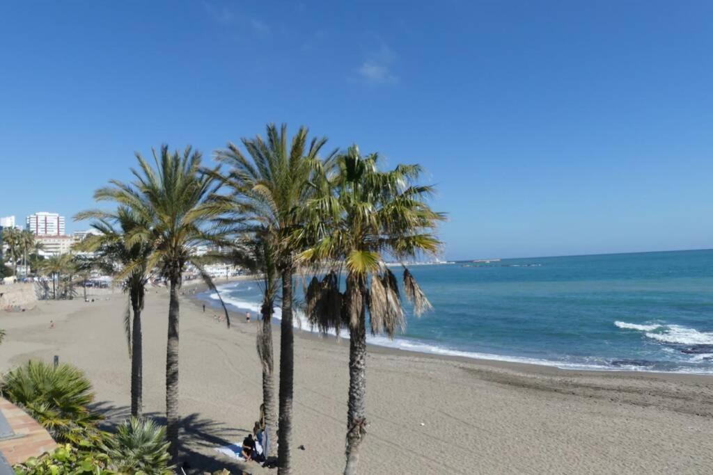 Holiday Rentals Piscina, Playa Parking A 5 Min Caminando Del Puerto De Бенальмадена Екстер'єр фото