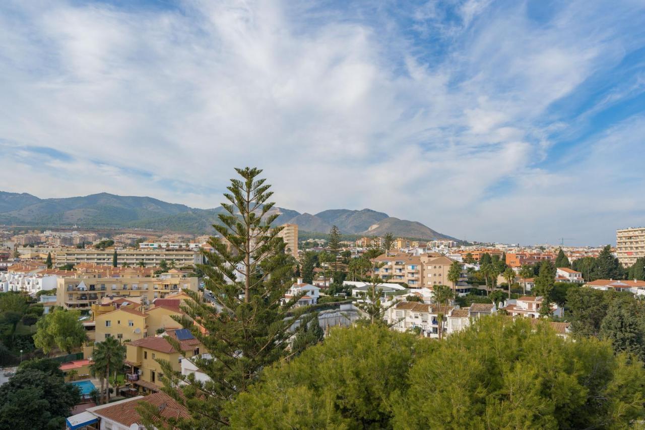 Holiday Rentals Piscina, Playa Parking A 5 Min Caminando Del Puerto De Бенальмадена Екстер'єр фото