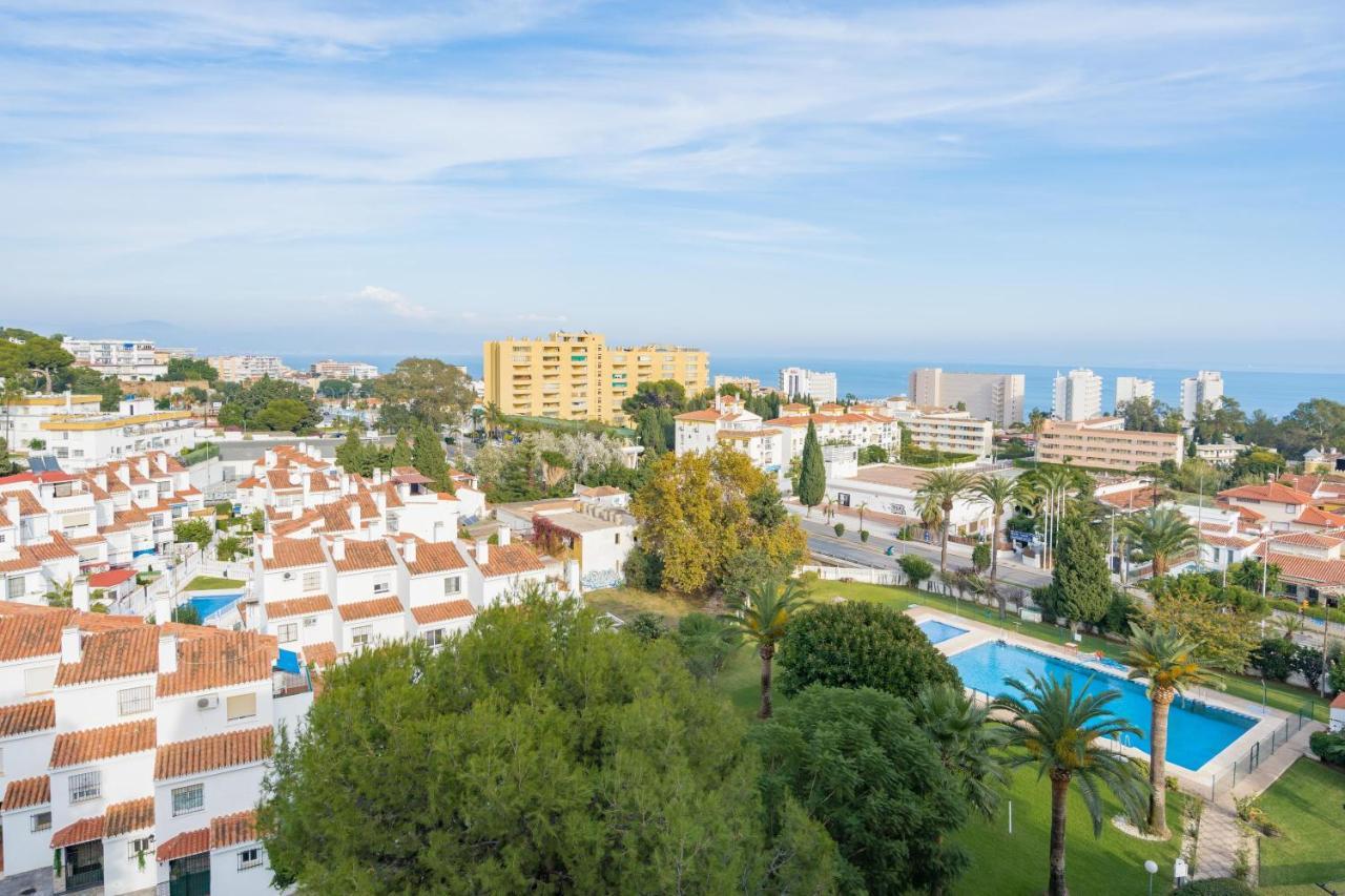 Holiday Rentals Piscina, Playa Parking A 5 Min Caminando Del Puerto De Бенальмадена Екстер'єр фото